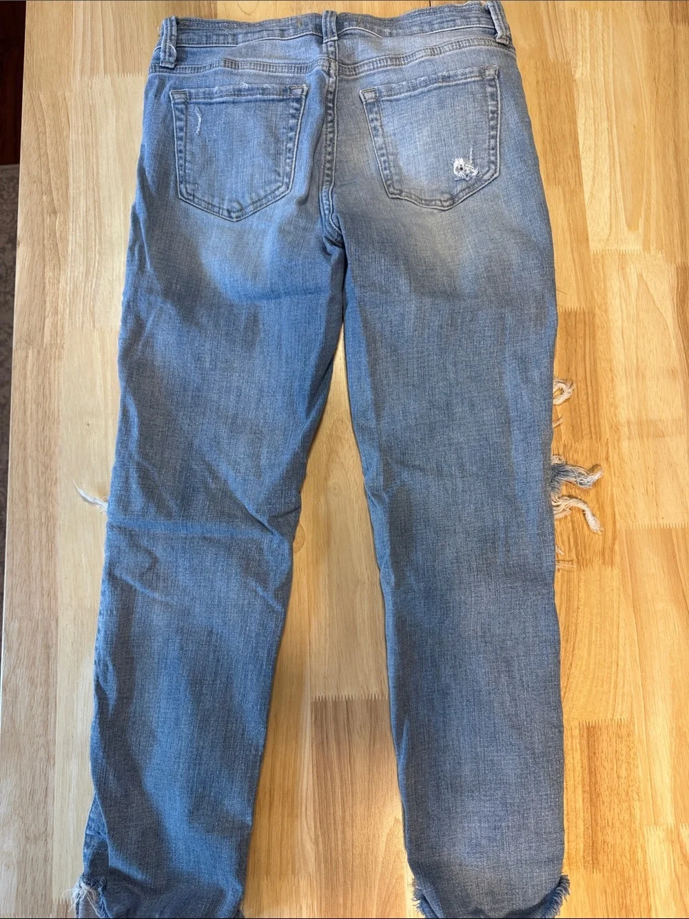 eunina Light Blue Distressed Straight-Leg Jeans